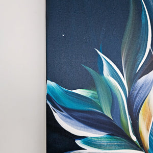 Lifted painting by Rinske Douna - abstract acrylic art